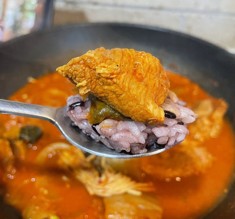 자작나무김치찜 이미지
