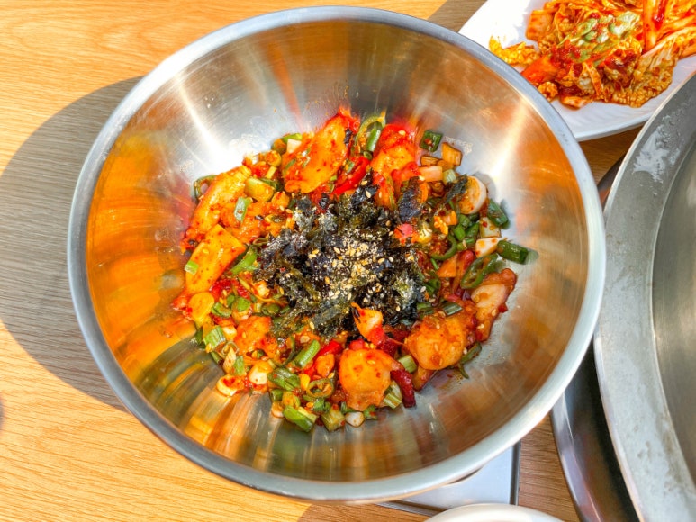 강남백숙삼계탕 이미지