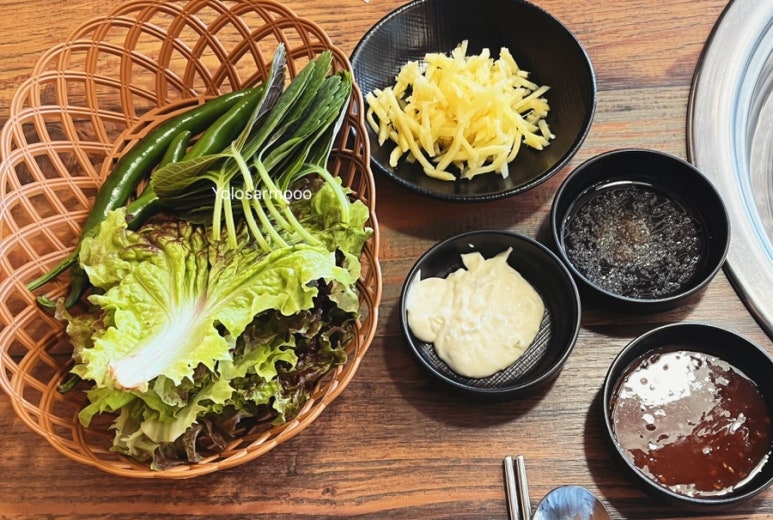 장어랑흙돼지 이미지