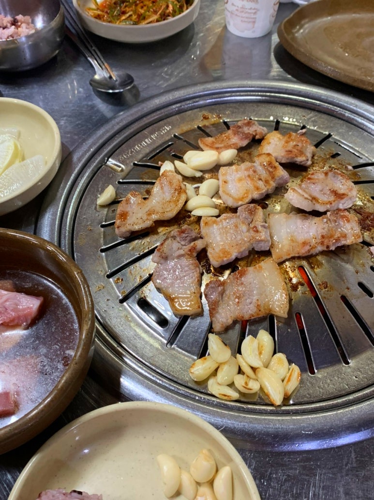 미니네옛날삼겹살 이미지