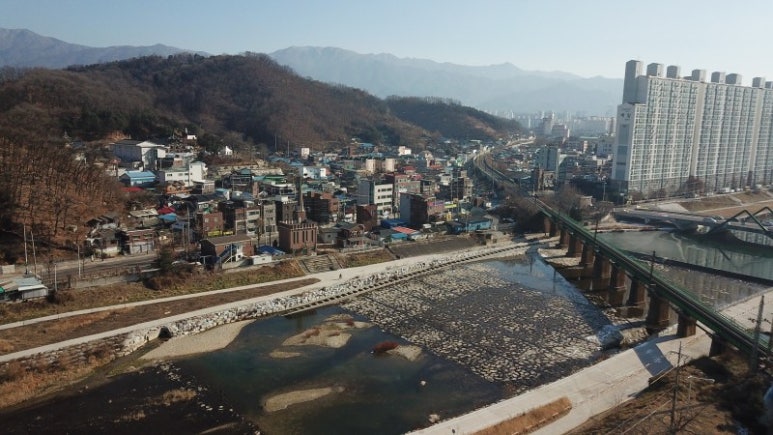 철다리 이미지