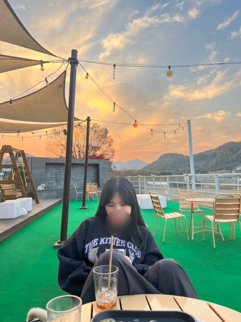투썸플레이스 옥천점 이미지