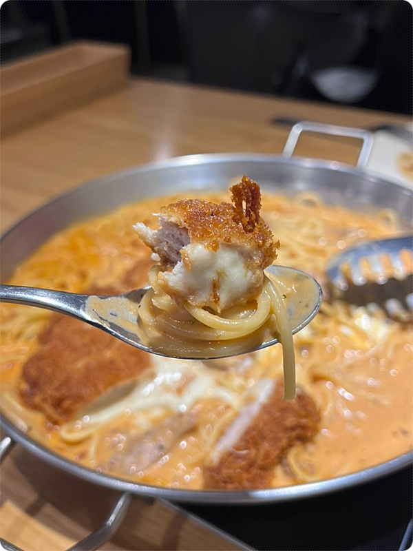 여기;돈까스 이미지