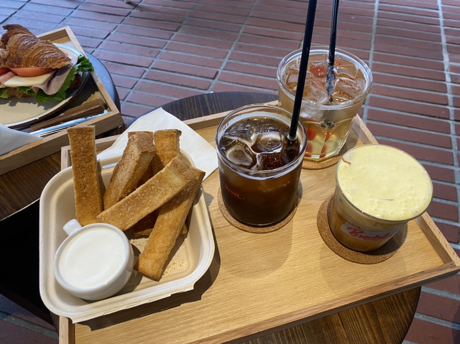 브렛커피 이미지