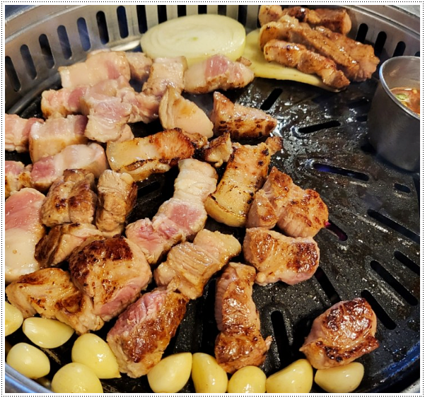 흑돼지구이 이미지