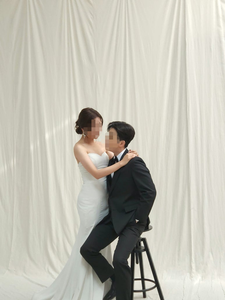 비쥬얼컴퍼니엘엔씨주 이미지