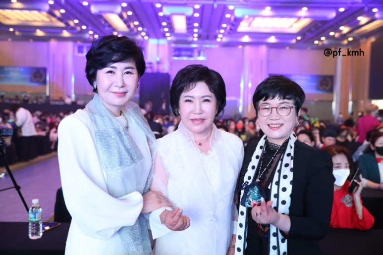 로샤스토리 이미지
