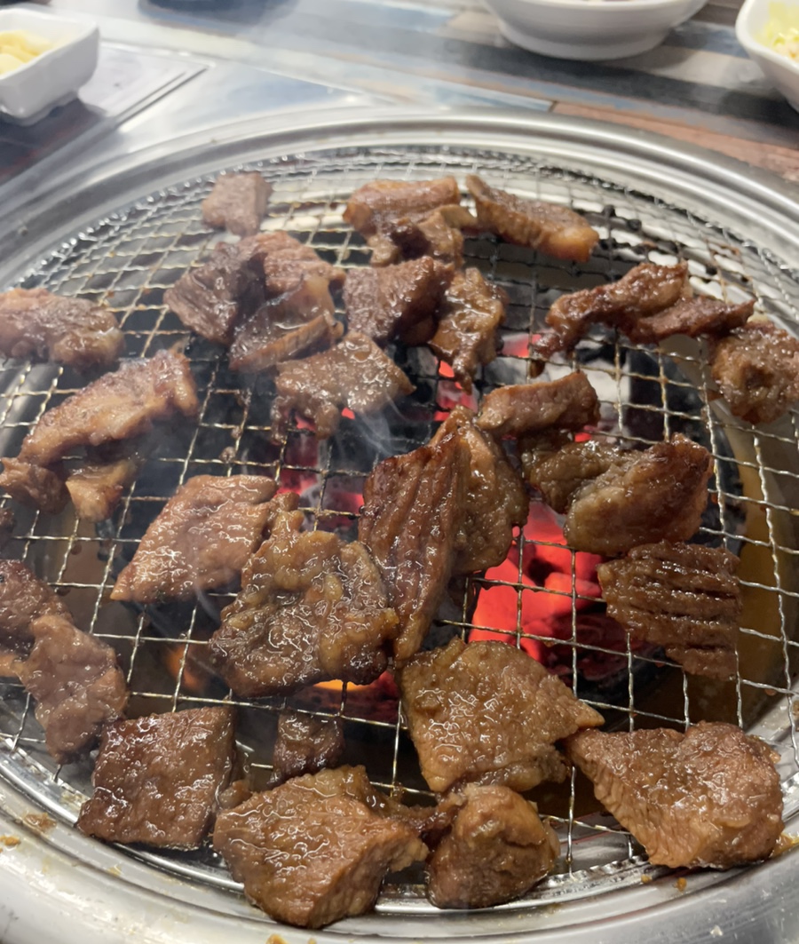 쭈니네숯불구이 이미지
