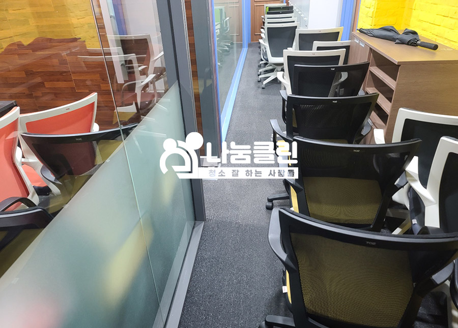 클린스터디독서실 이미지