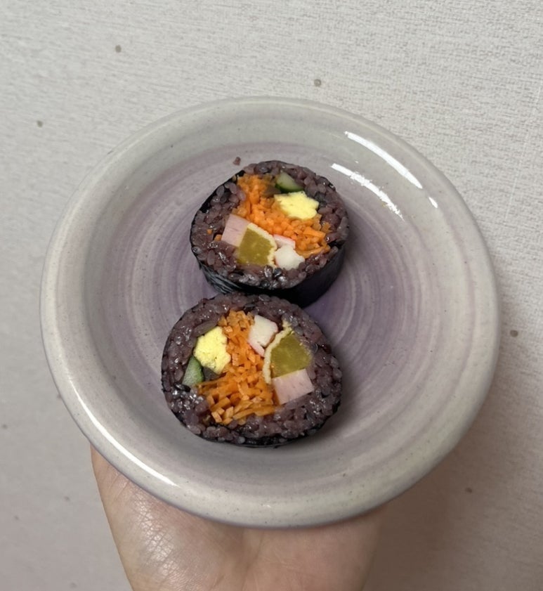 모퉁이흑미김밥 이미지