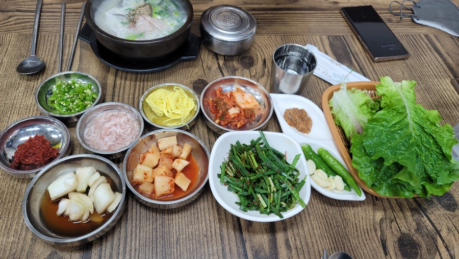 김가네불족발왕족발 이미지