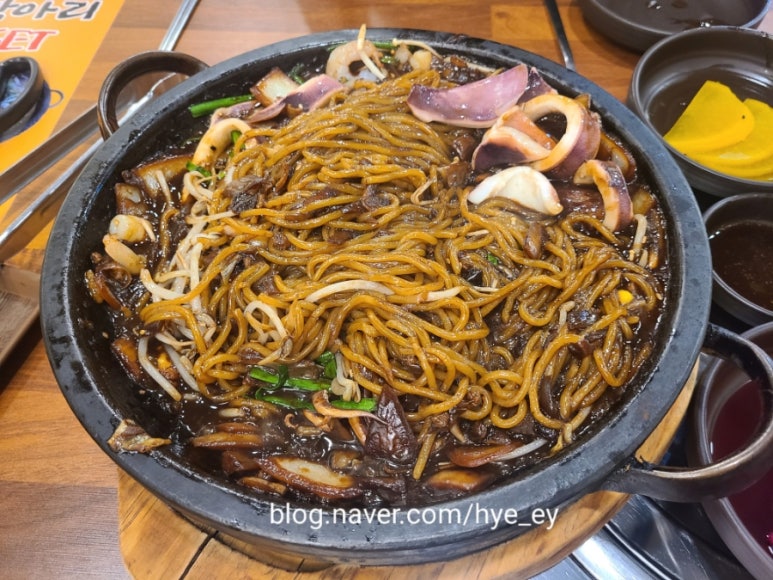 서문돌짜장 이미지