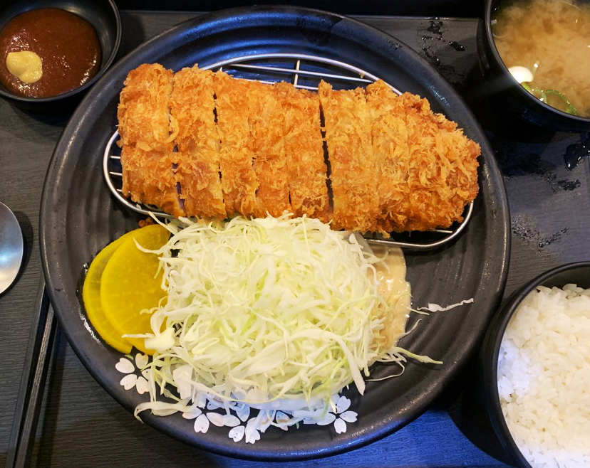 명동돈까스.부대찌개 이미지