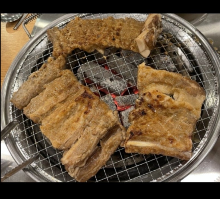 바른고기 숯불양념갈비 이미지