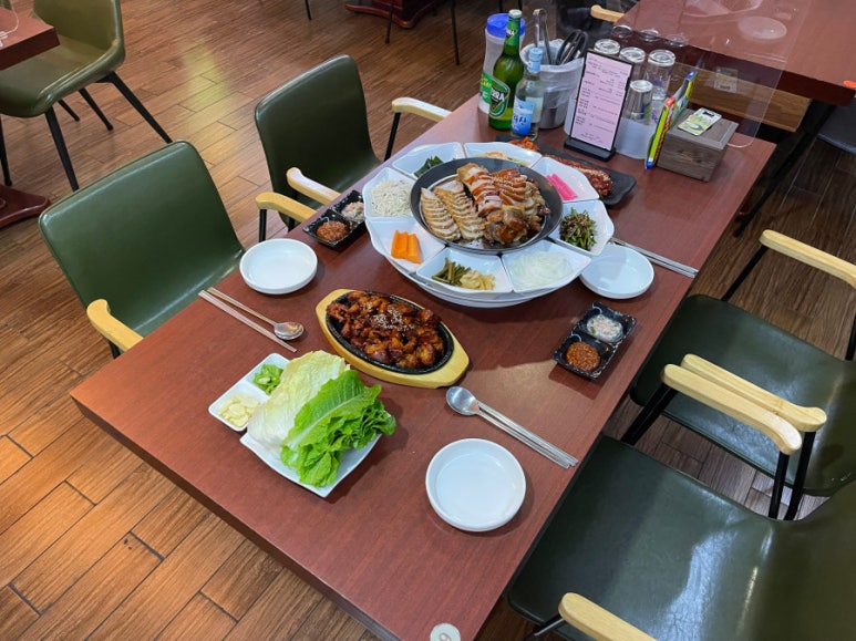 황칠족발 이미지