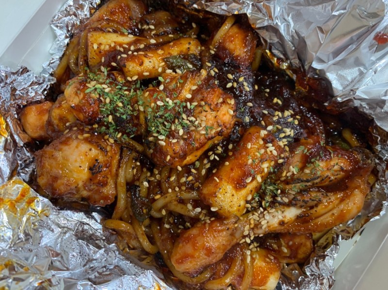 냠냠숯불두마리치킨경주점 이미지