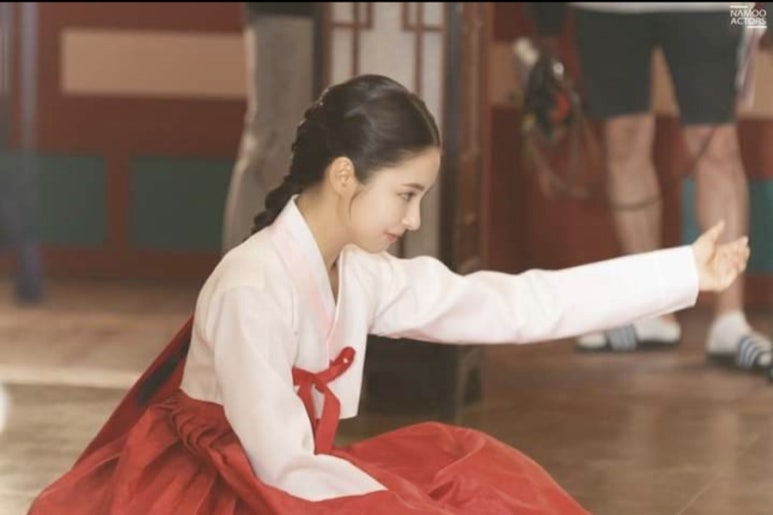 모음한복 이미지