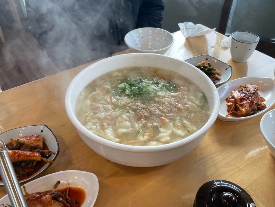 이삭칼국수 이미지
