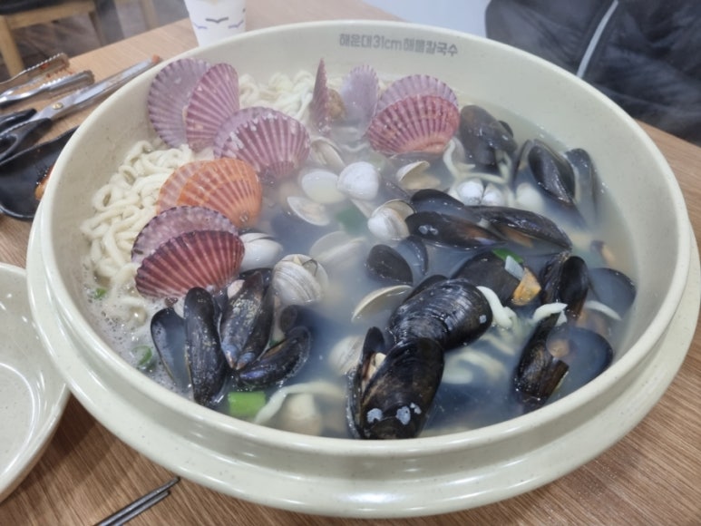 31CM해물칼국수웅상점 이미지