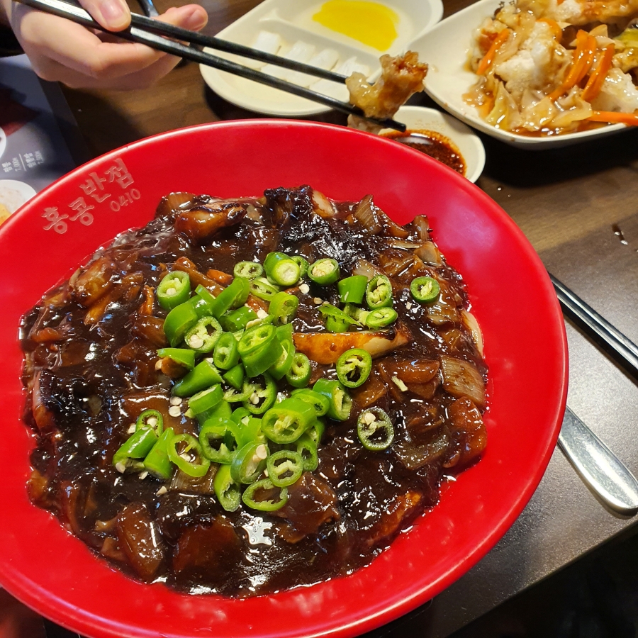 장춘왕족발 이미지