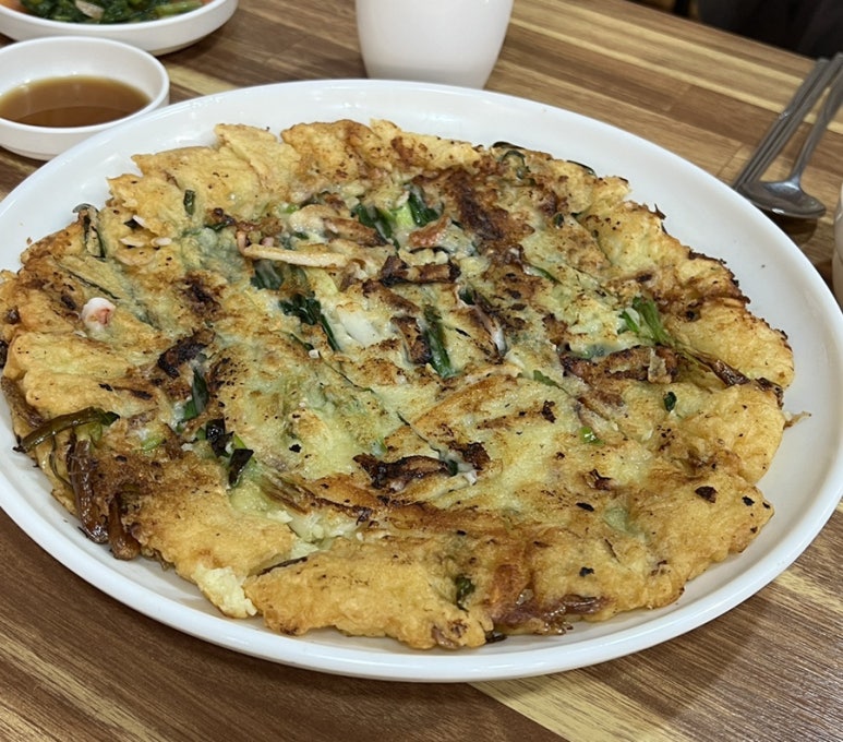 고박사조개손칼국수 이미지