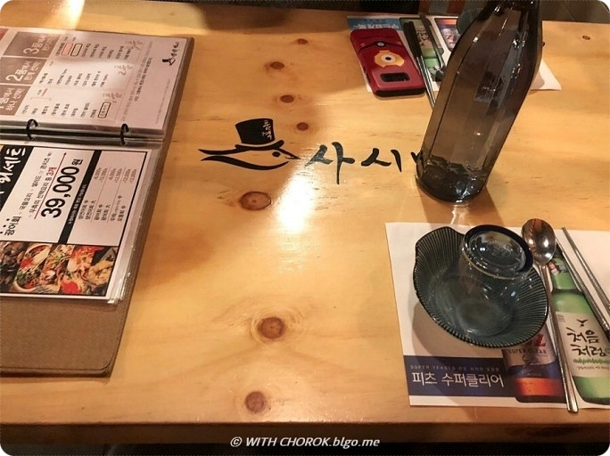 더품격 이미지