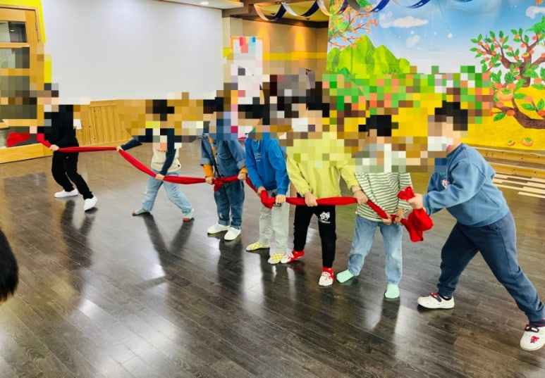 소나무 유치원 이미지