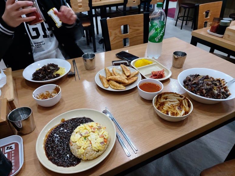 홀리마카로니 이미지