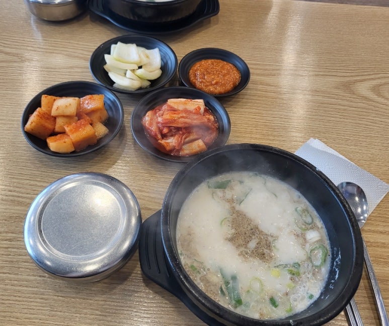 큰맘할매순대국 곰달래사거리점 이미지