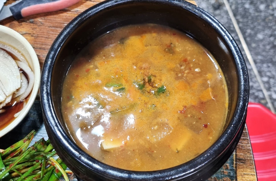 고향숯불막창식당 이미지