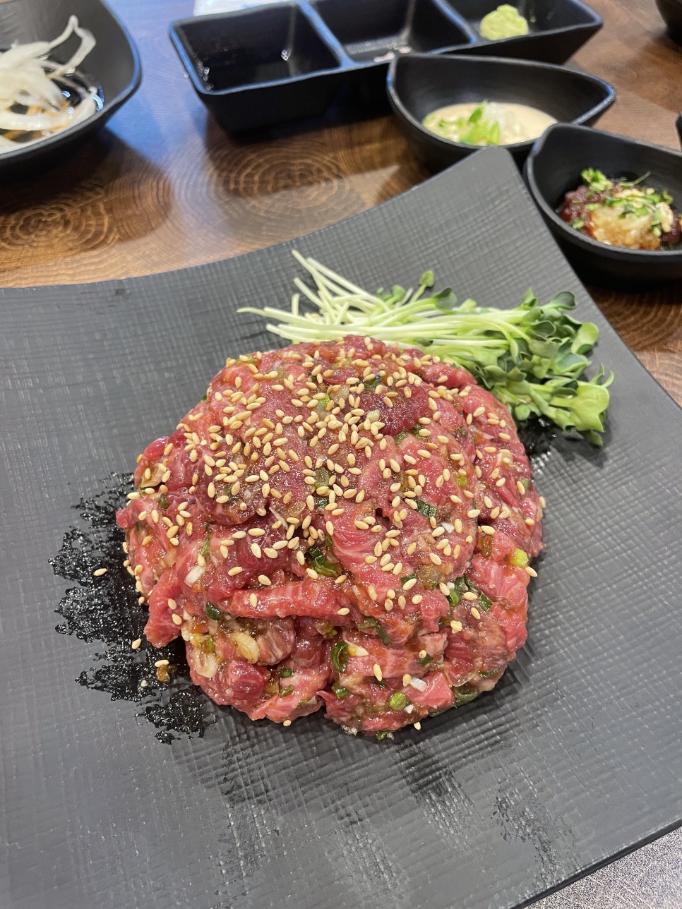 육회쟁이 이미지