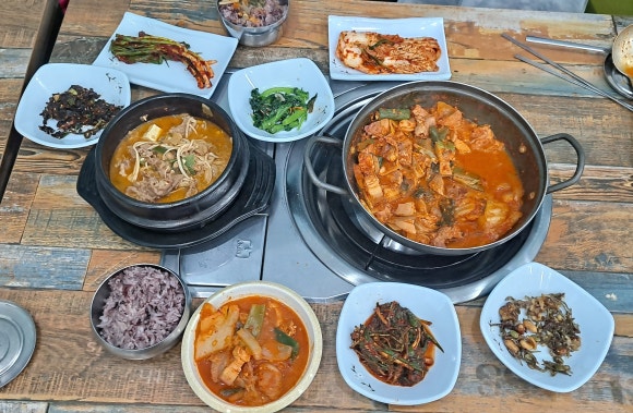 김치두루치기&차돌육개장 이미지