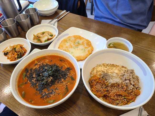 먹골국수랑 이미지
