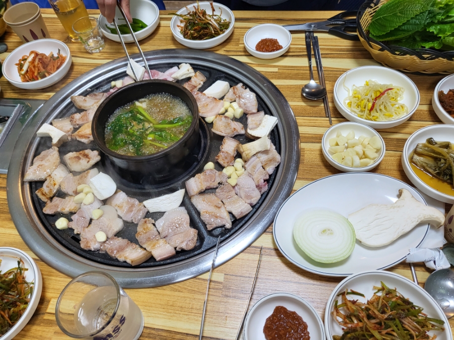 음매꿀꿀 이미지