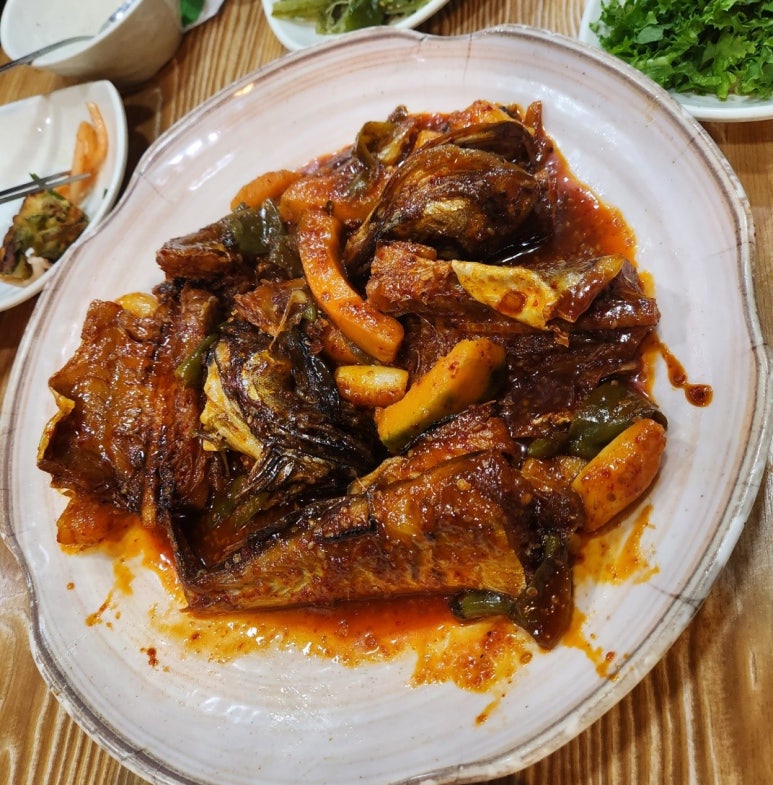 명동보쌈보리밥 이미지