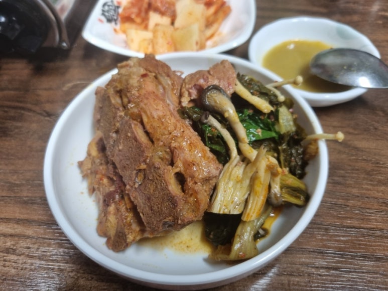 송가네탐나는족발 이미지