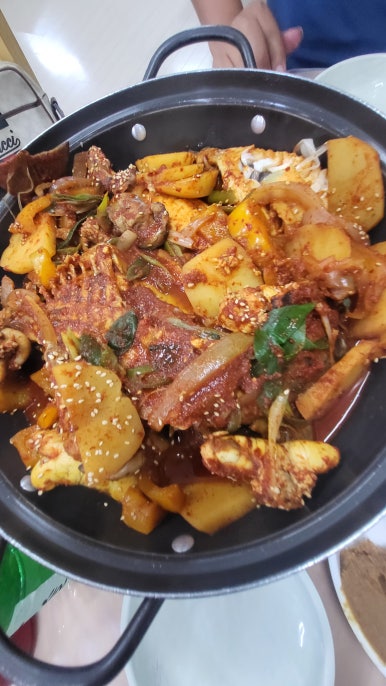 우성회센터 식당 이미지