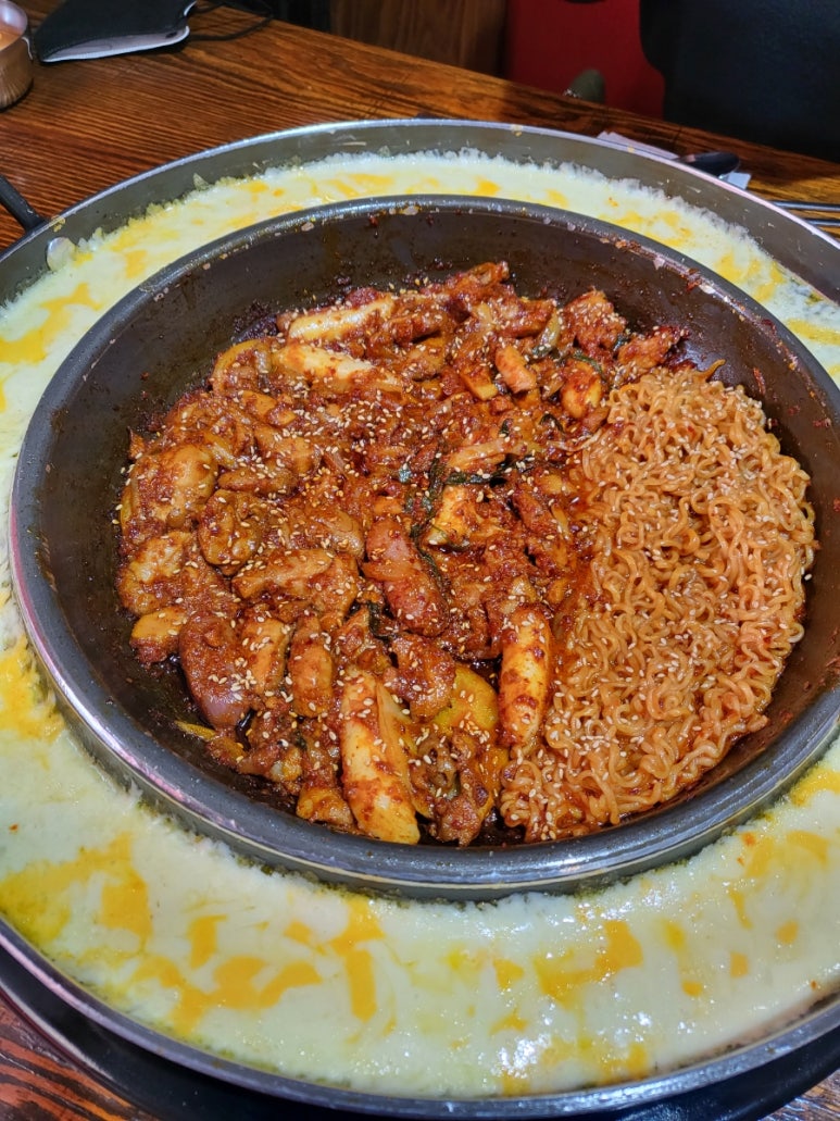 유가네닭갈비온천천점 이미지