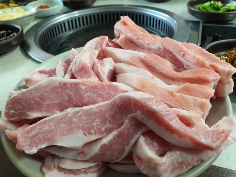 우가네생고기 이미지