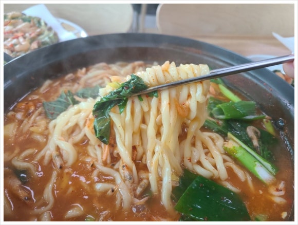 촌칼국수 이미지