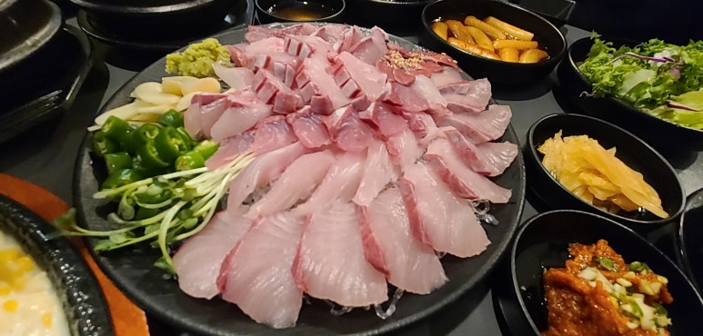 동경횟집 이미지