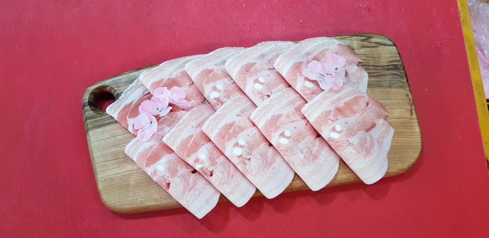 눈꽃대패창원대방점 이미지