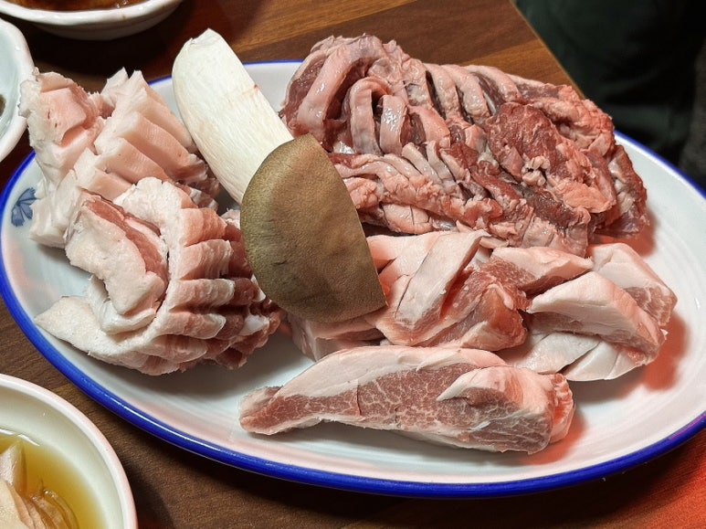 벌리식육식당 이미지