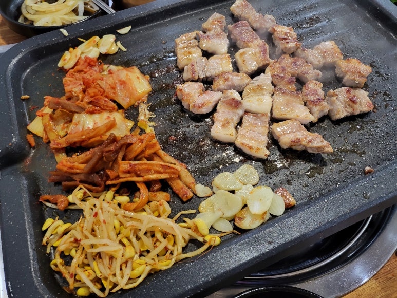 만리포뚱돼지 이미지