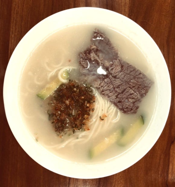 웅이칼국수 이미지