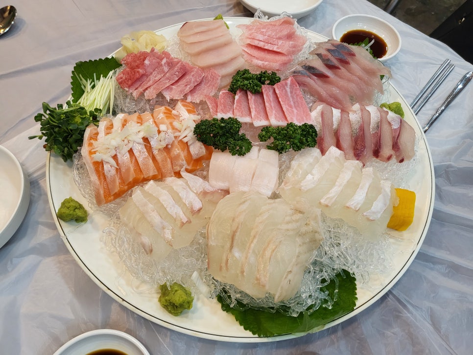 진참치랑연어 이미지