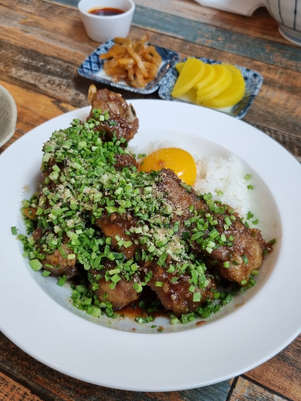 쯔란우육면 이미지