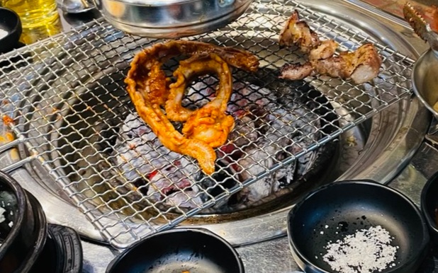 꼼지락숯불꼼장어 이미지