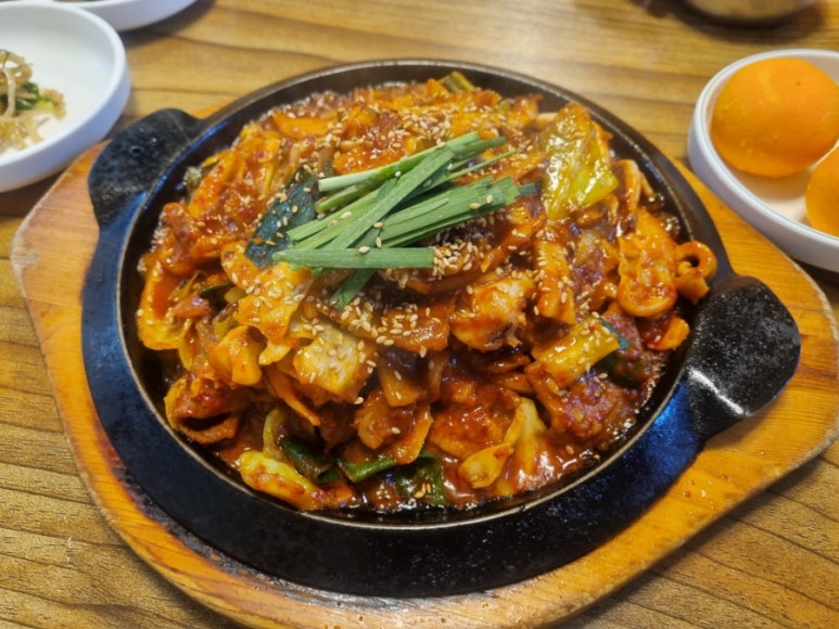 우렁두렁 이미지
