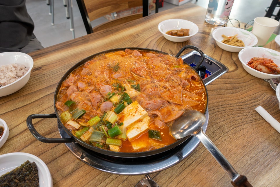 홍고집부대찌개(갈곶점) 이미지